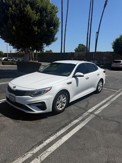 2019 Kia Optima LX — $9,000 OBO/BID