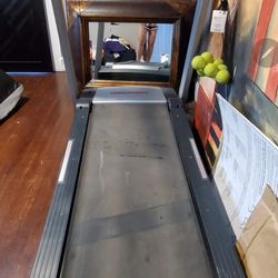 Pro forma Treadmill.