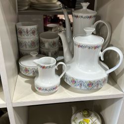 Dish Ware 