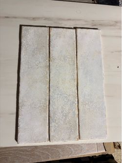 Glossy ceramic wall tile