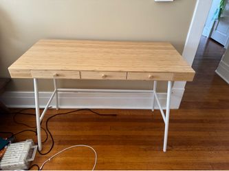 IKEA LILLÅSEN Desk