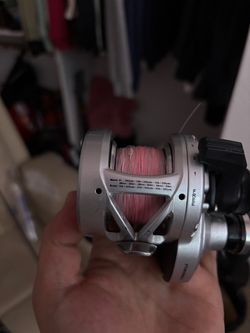 Pen fathom jigging reel