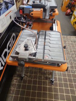 RIDGID
9-Amp 7 in. Blade Corded Wet Tile Saw with Stand