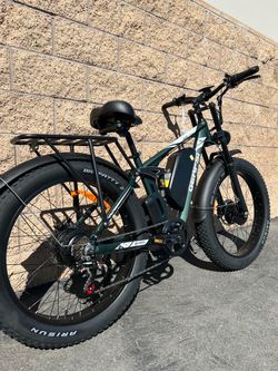 52V/1500w x2 Motors(3000W Total) /Dual Motor) Electric Mountain E-Bike, Fat Tire 26x4.0, XXL 32ah Battery