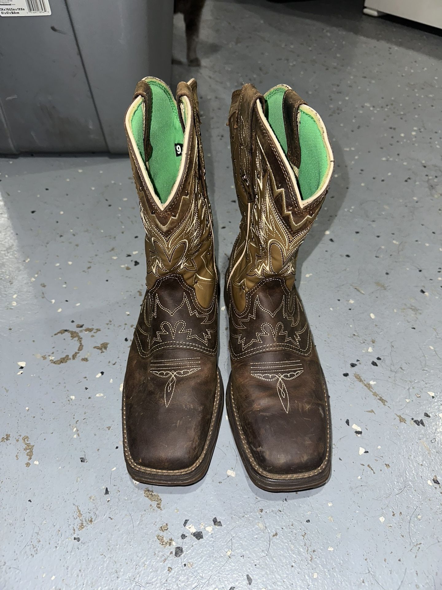 Women’s Boots Size 9