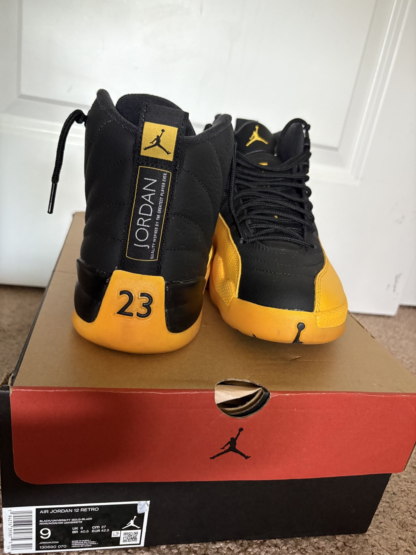 Air Jordan 12 Retro University Gold