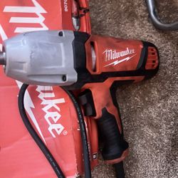 Milwaukee Heavy Wrench Tools 