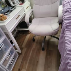 White IKEA Office Chair