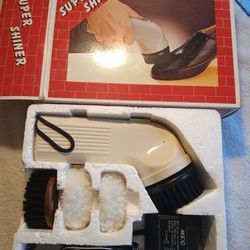Vintage Housefun Super Shiner Set Shoe Shine Polisher. Model F013