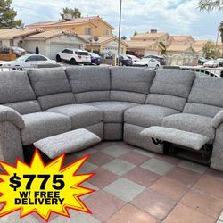 LIKE NEW - LaZBoy Light Grey Double (Manual Recliner) Sectional Couch• FREE DELIVERY TO YOU 🚚