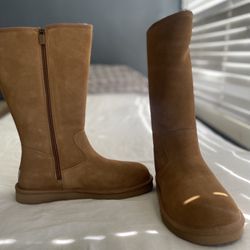UGGS Boots