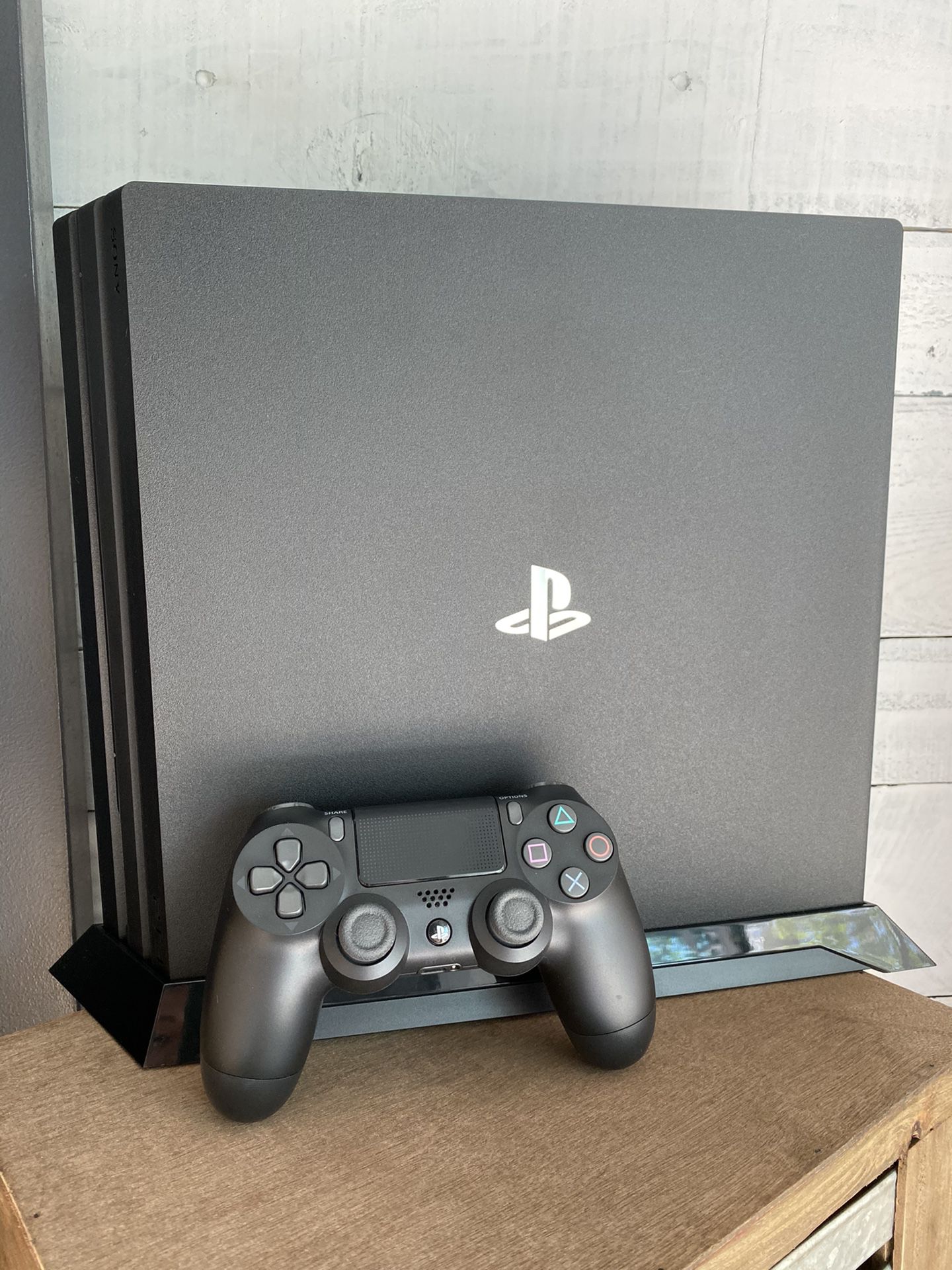 PS4 Pro Gently Used
