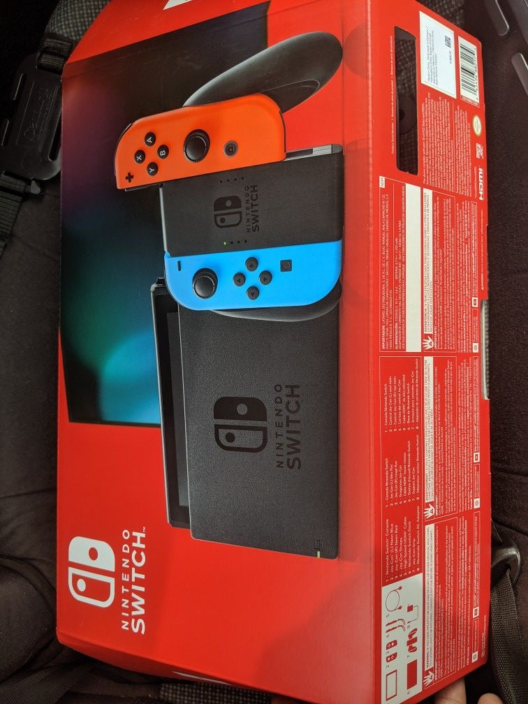 Nintendo switch new version two controllers Zelda botw and Sonic forces