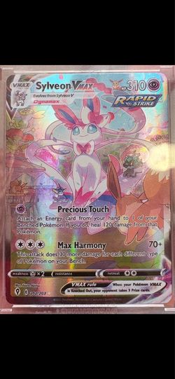Sylveon V Max Rapid Strike