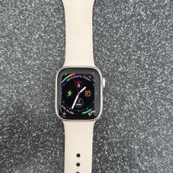 Apple Watch Series 7 41 Mm Starlight With Sports Band