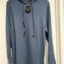 Brand New Maui and Sons Waffle Hoodie. Size Small