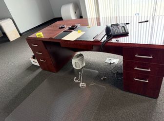 Office furniture desk for sale