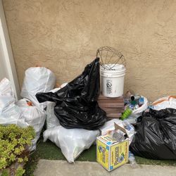 Recycle Cans For Pick Up 