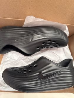 Nike Foam Slip-On Shoes Black size 8