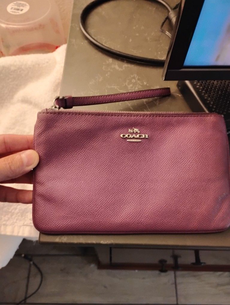 COACH Wallet/Wristlet 