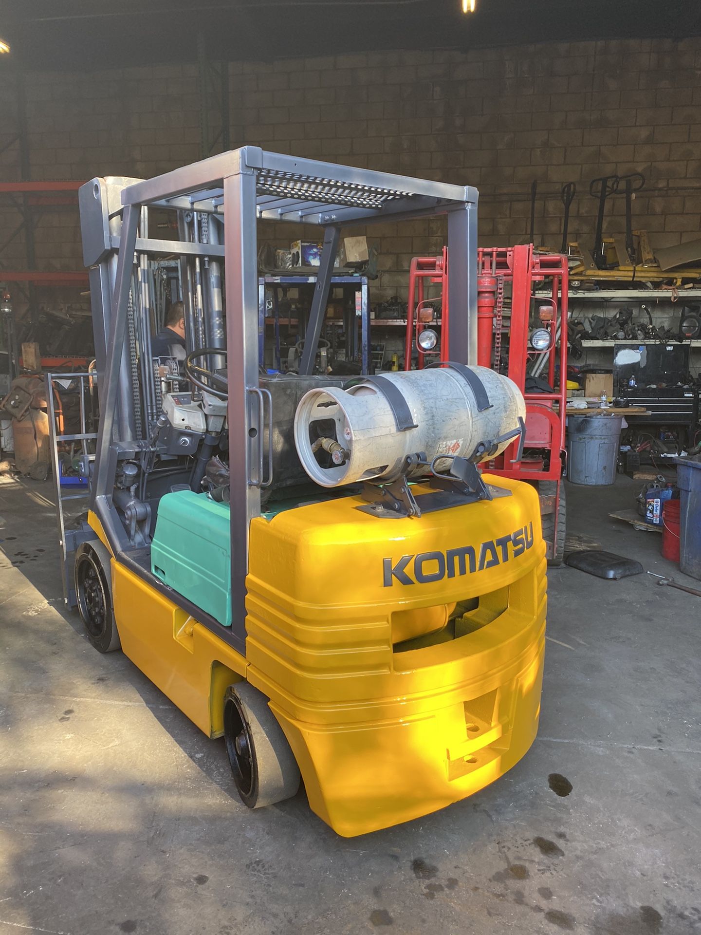 Komatsu Forklift 5000 Lbs