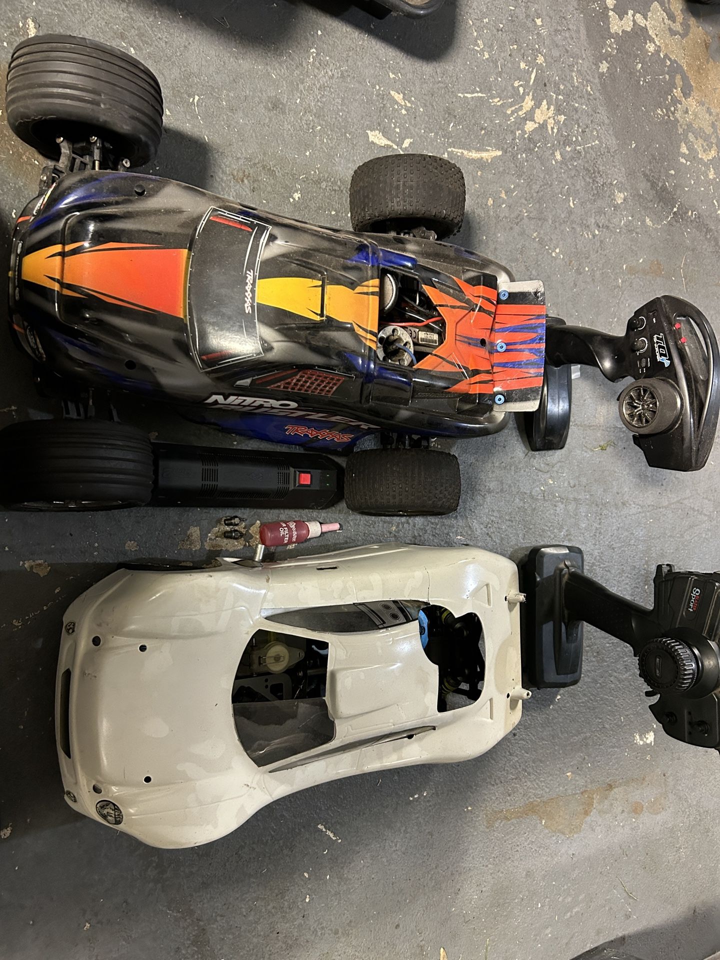 Nitro Rustler Traxxas And Nitro Razor (negotiable)