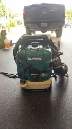 Makita 4 stroke Eng Backpack Blower
