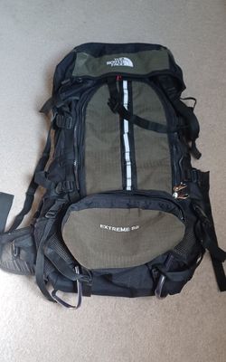NorthFace, Extreme 80 Back Pack (Used Once)