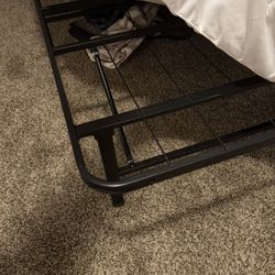 Full Size Metal Bedframe