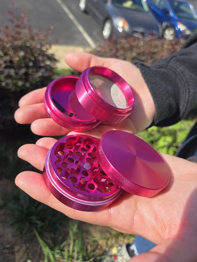 Pink Herbal Grinder 