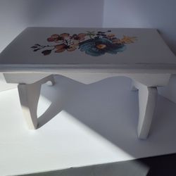 Cute Wooden Stool With Florals