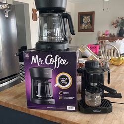 2 Coffee Makers One Expreso