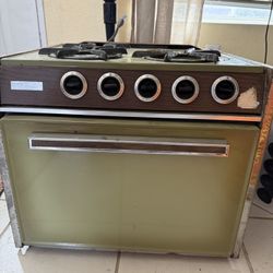 Vintage RV Stove