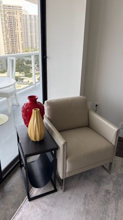 2 Chairs
