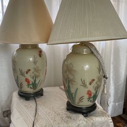 Vintage Asian Hand Painted Set Of Lamps 