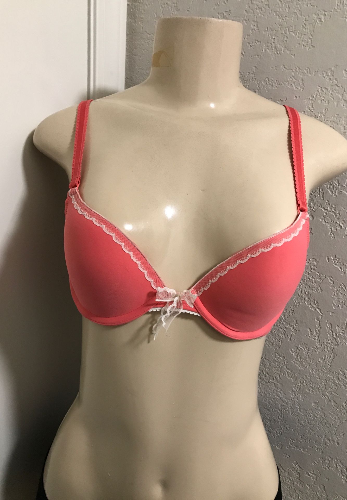 Bra size 34A $3