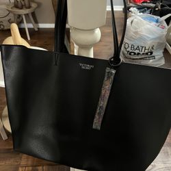 2 New Victoria Secret Totes.    20.00 Each