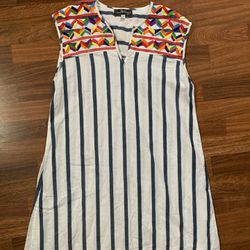 Liza Byrd Medium Dress White With Blue Stripes Colorful Pattern At Top