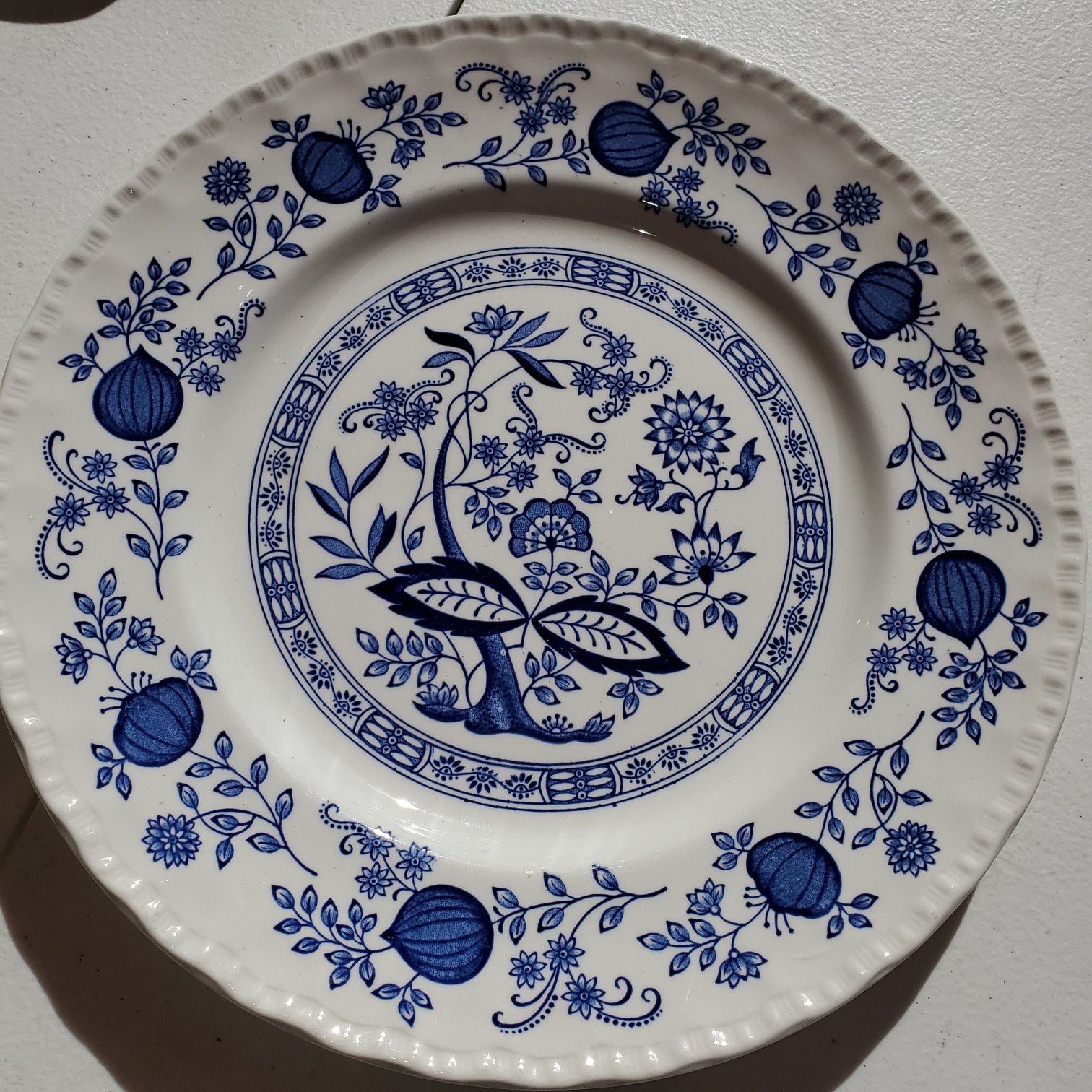 Enoch Wedgewood Tunstall Plate