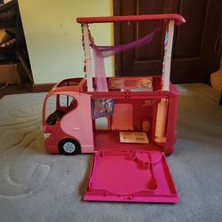  Barbie Sisters Go Camping!™️ Camper 2011