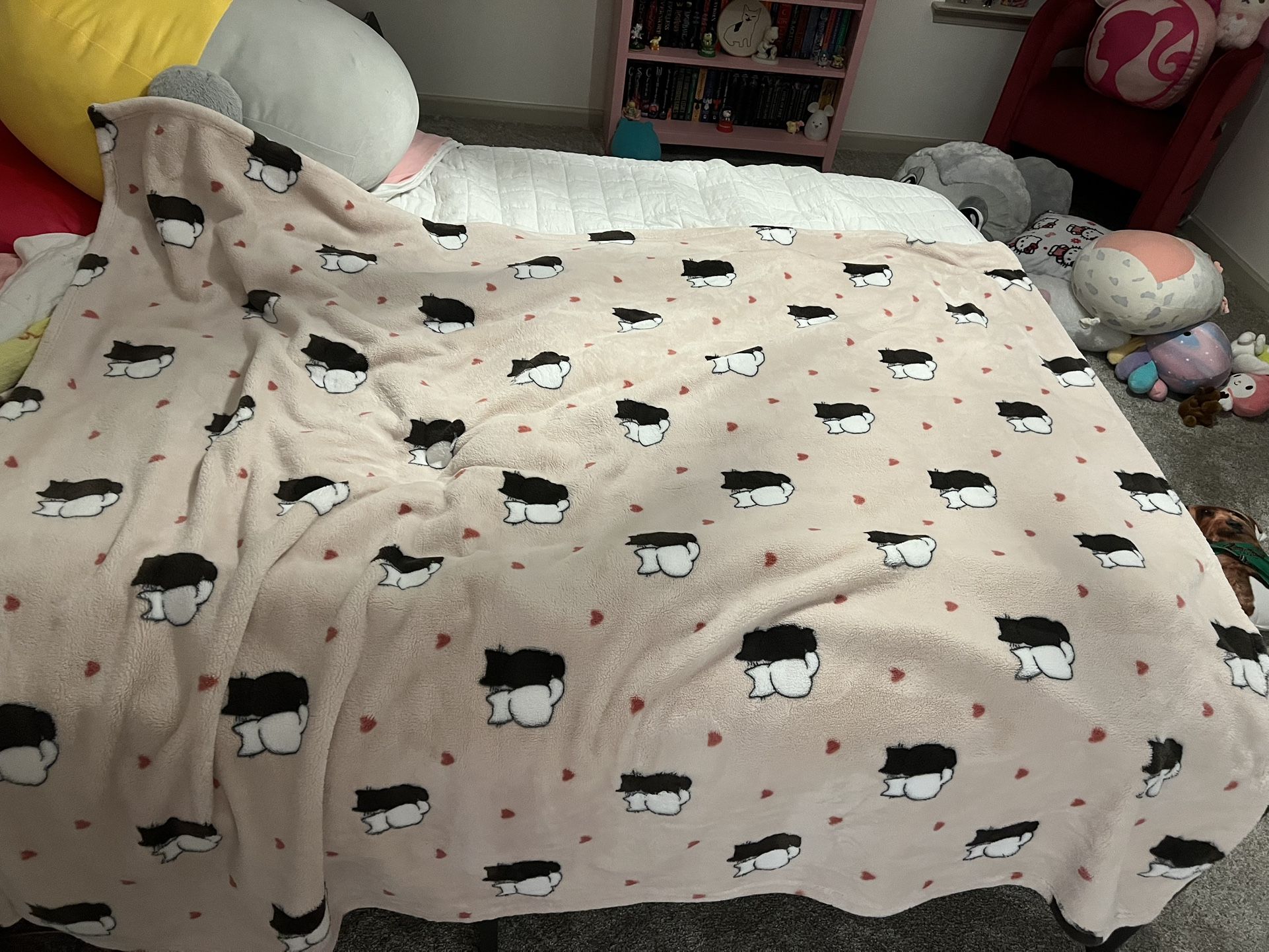 Soft Black And White Cat Blanket