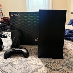 XBOX, I can negotiate the price a little, It's in perfect condition