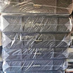 Brand New Beautyrest Black series 3/ series 4 Summit Pillow Top| Firm/Medium/plush | Delivery Free 🆓|