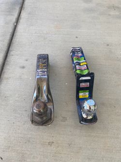 Towing ball mount