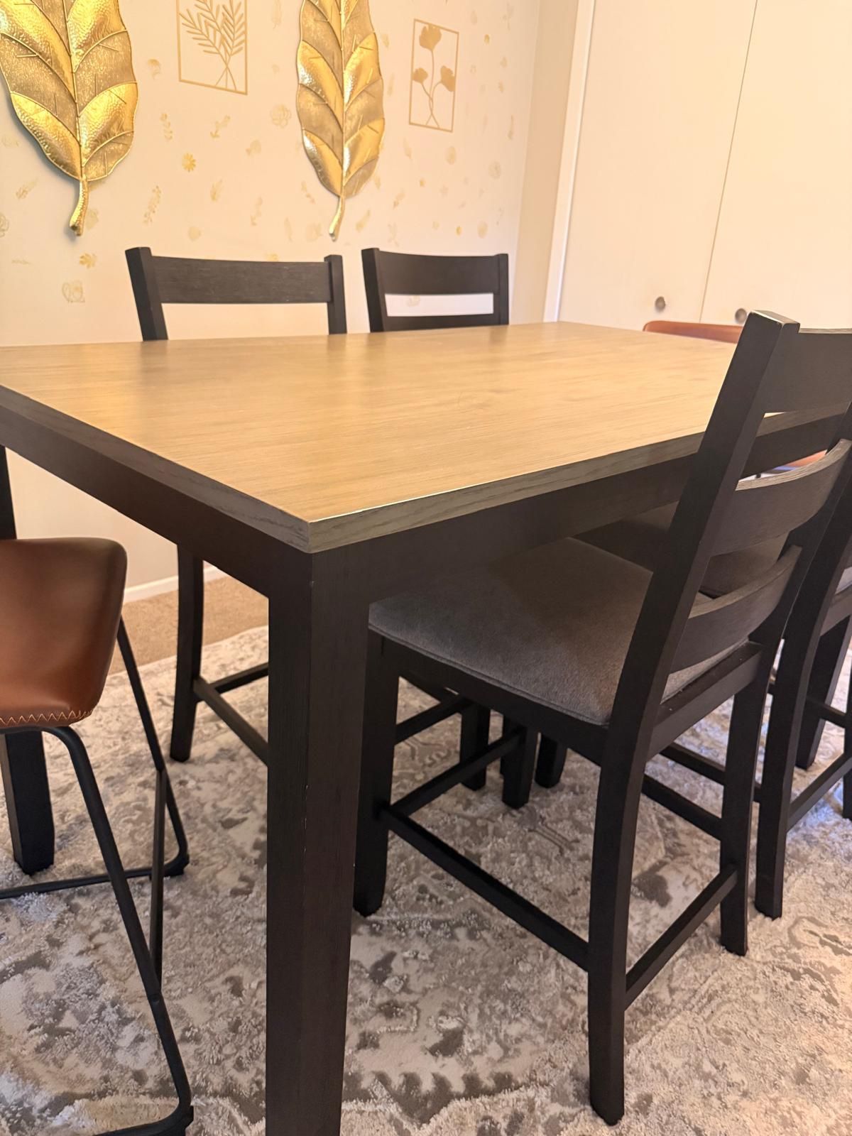 MOVING SALE!!—- Dinning Table With Chairs
