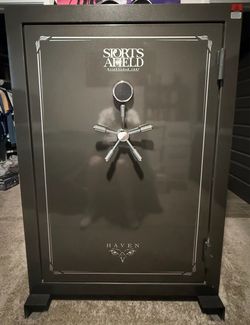 Like New Gun Safe For Sale!!