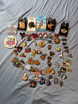 Disney Collectible Pin Lot