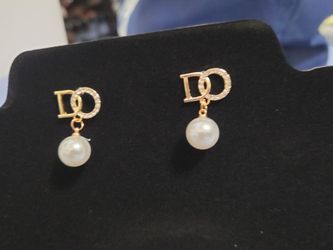 Itzel Jewelry