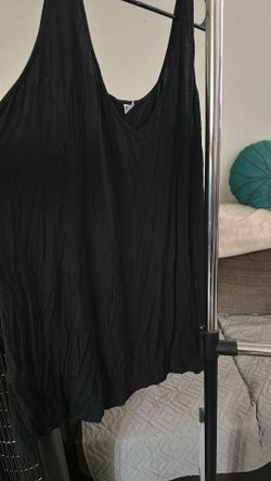 Black Tank Top 2x