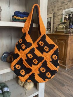 Kitty Bag Orange/Black